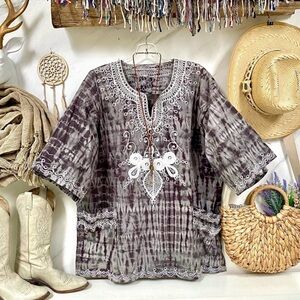 ✨ Tie dye embroidered boho Tunic/cover up w southwestern country prairie vibe